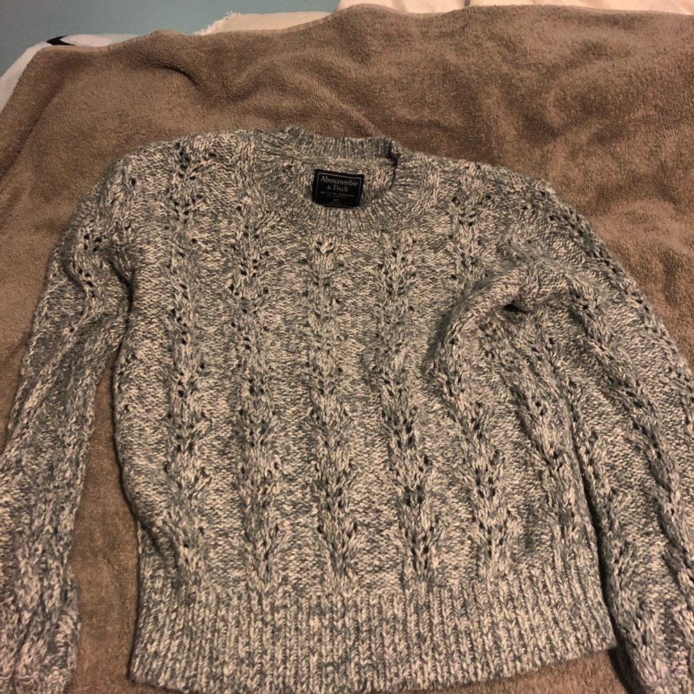 Abercrombie & Fitch Sweater